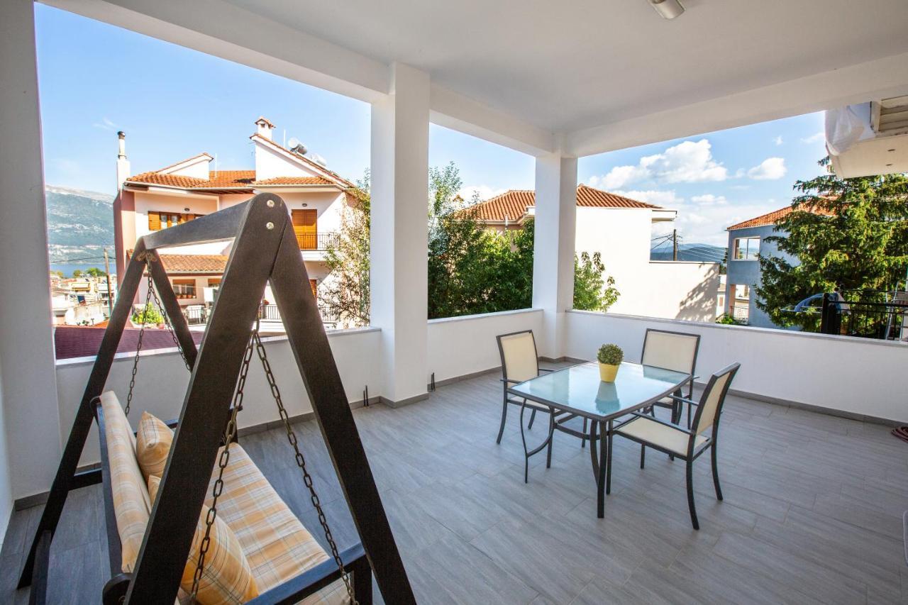 Modern Lake View Apartment ヨアニナ エクステリア 写真